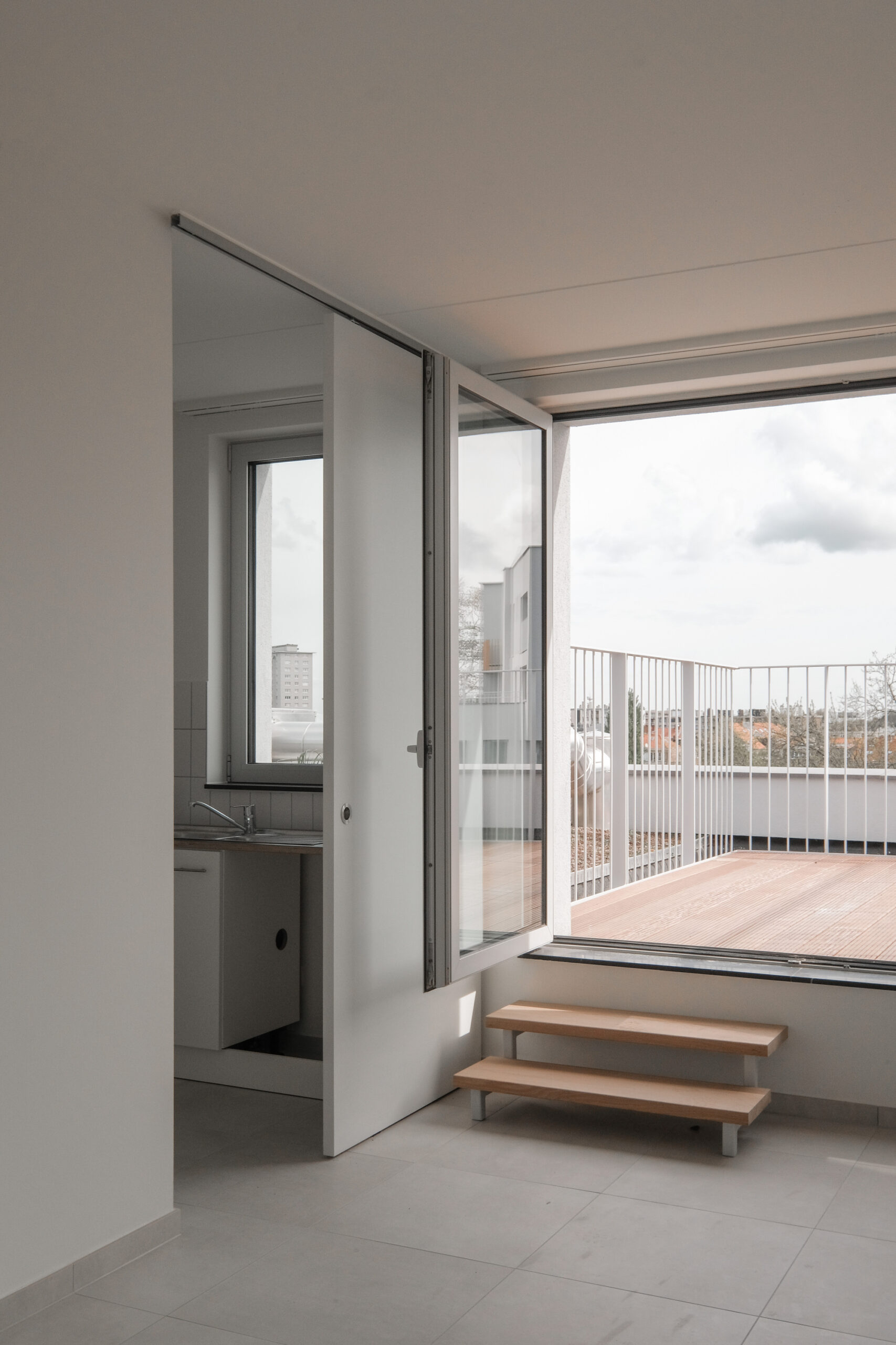 Destrier Housing Block