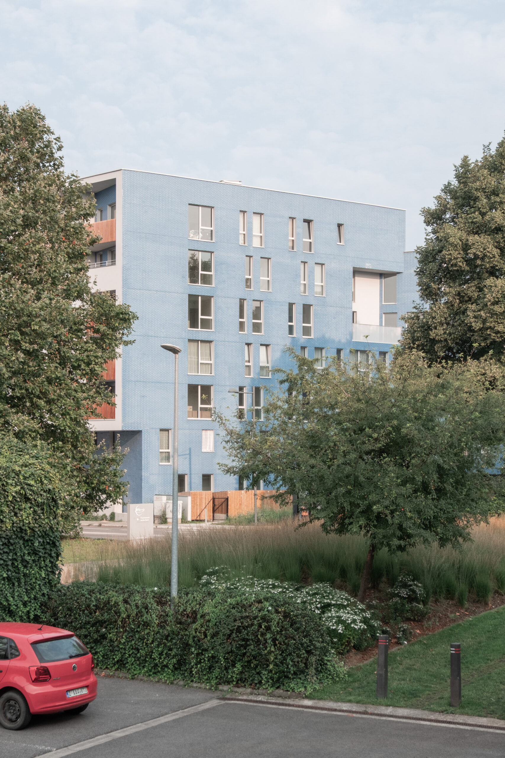 Destrier Housing Block