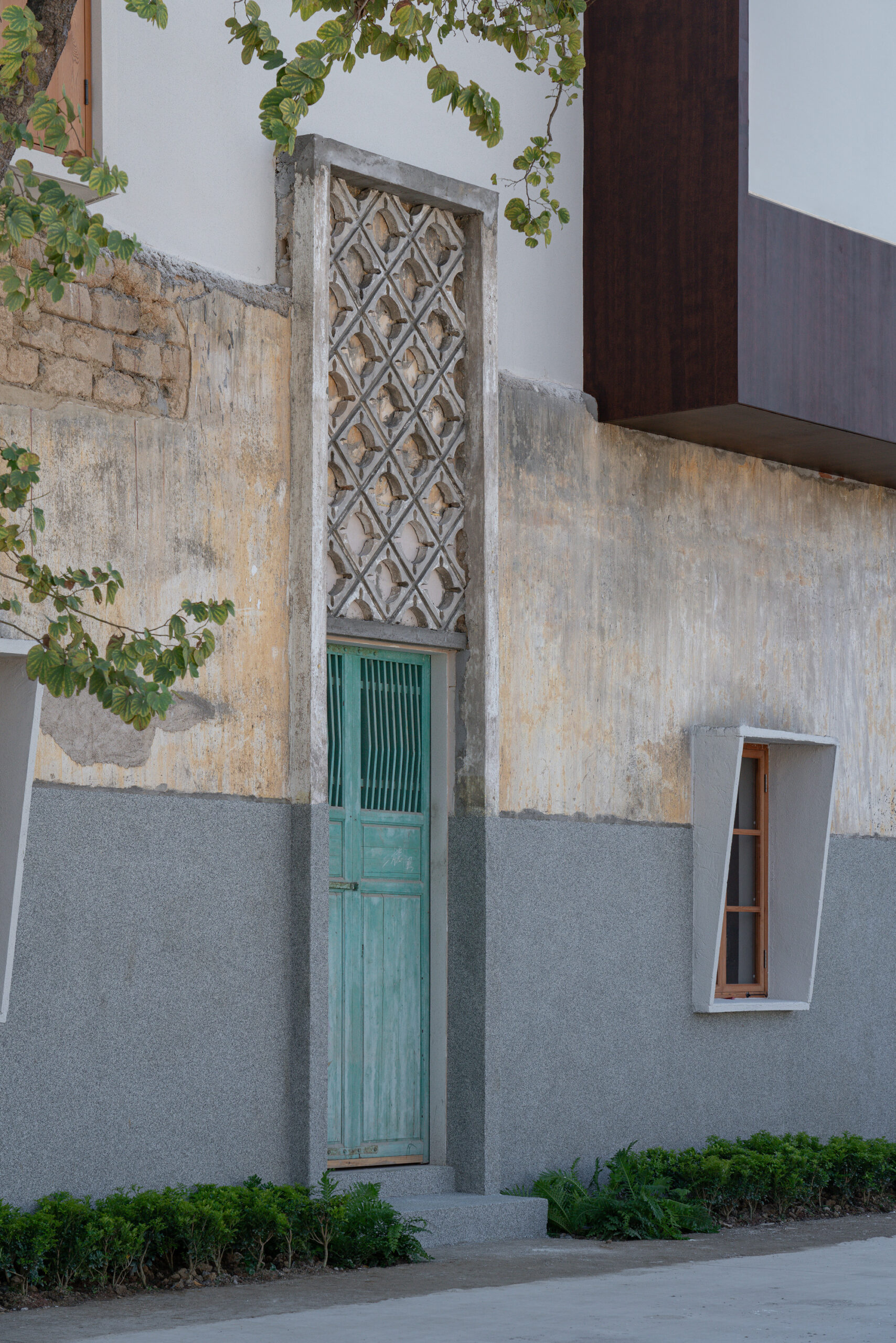 Living Room of Dawu Village