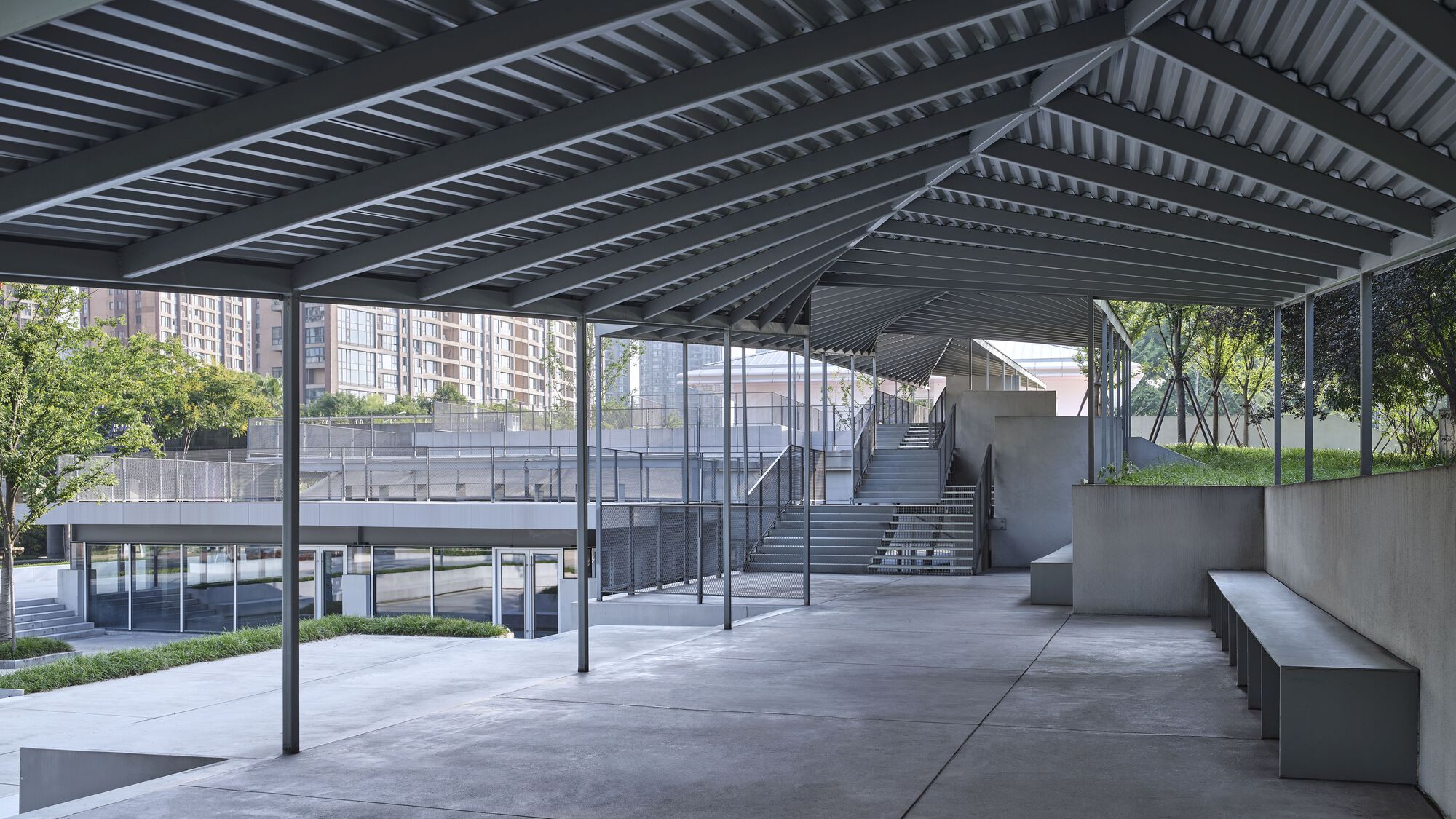 The Jianshi Station & the Tingyun Station