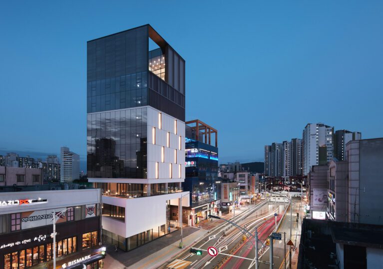 Triplet Code Imun Neighborhood Facility | L'EAU design
