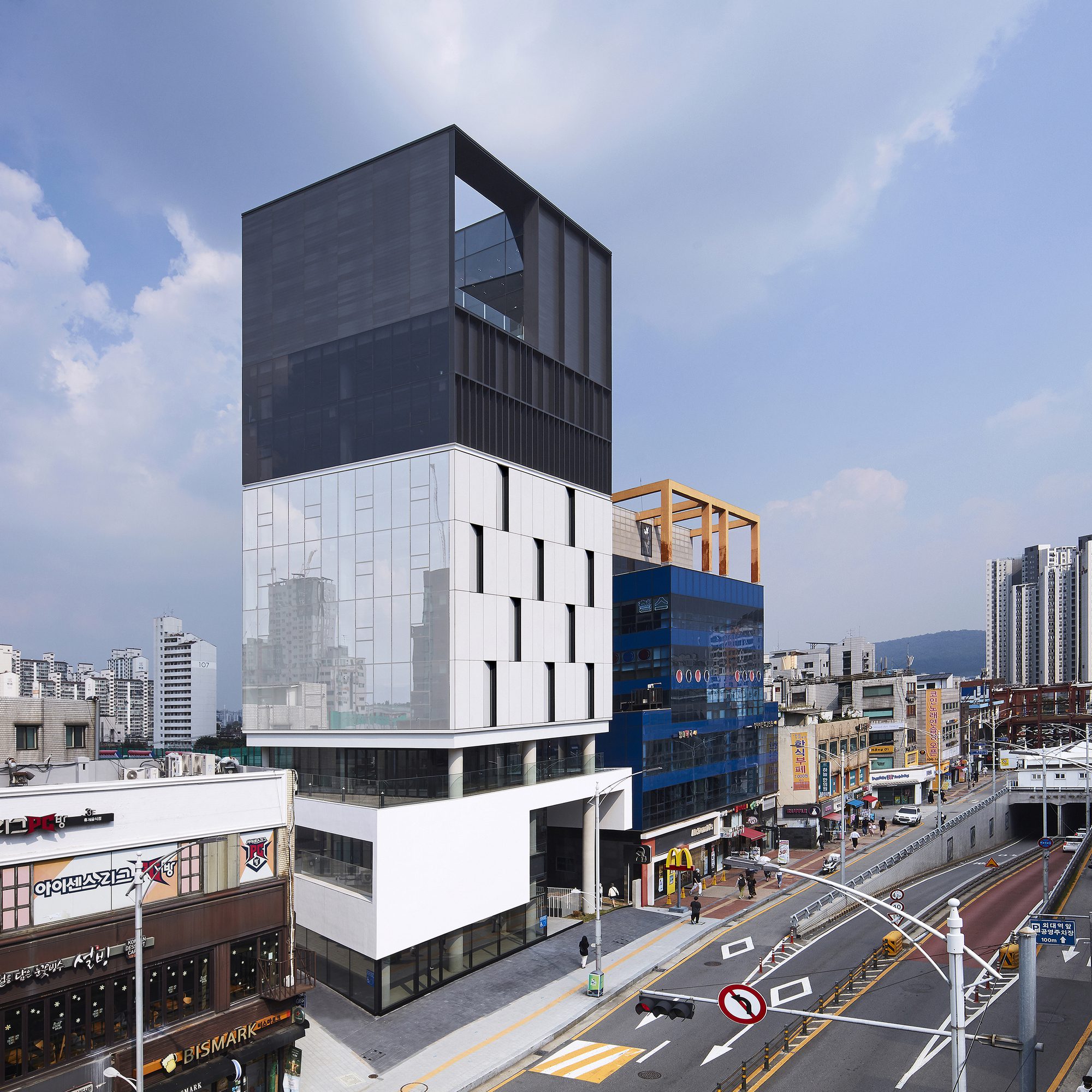 Triplet Code Imun Neighborhood Facility