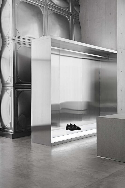 © Yunyang Vision· Haibo Wang4