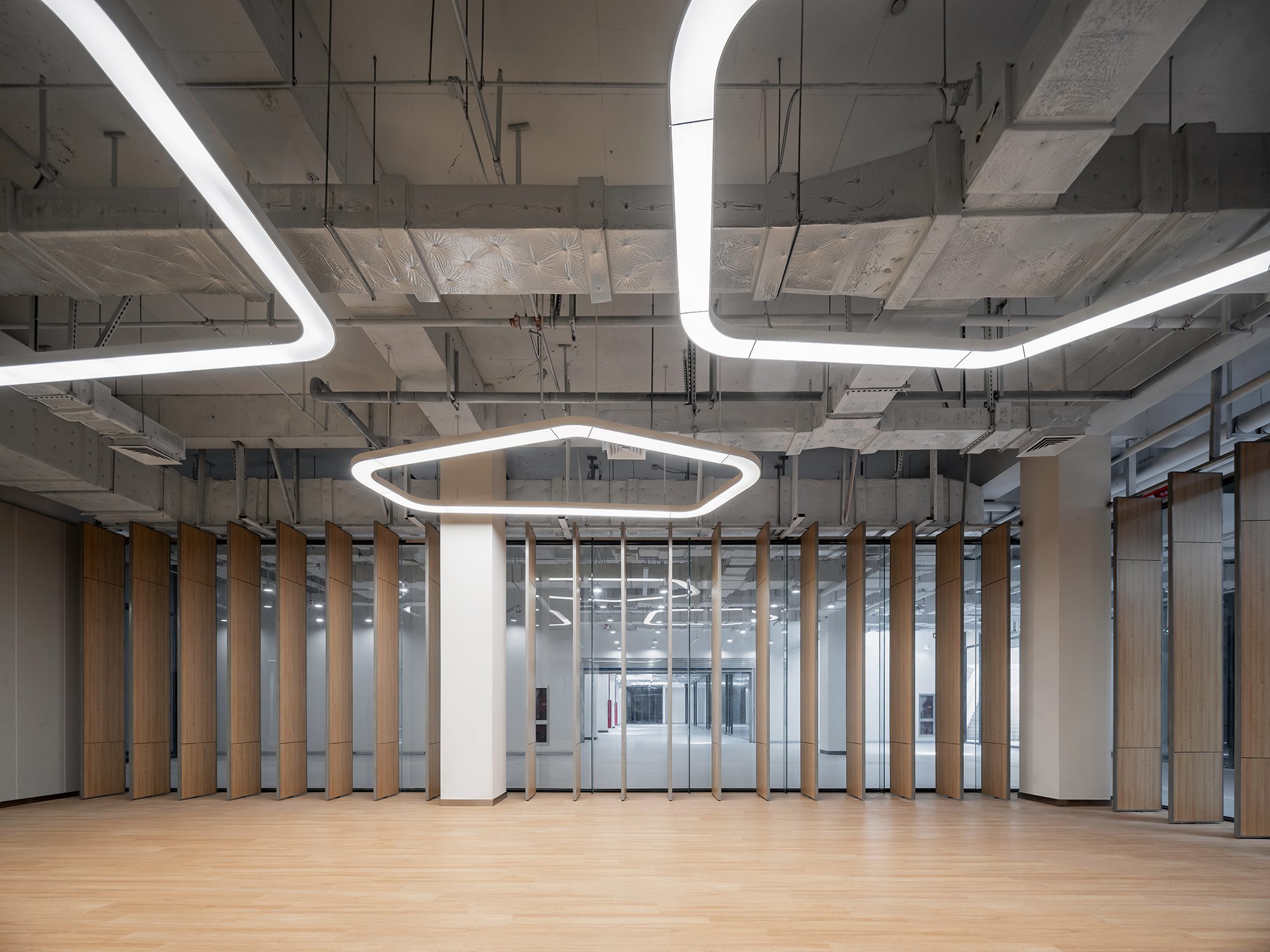 Yangpu Bridge Public Space and Integrated Environment