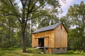 Barn at Windover