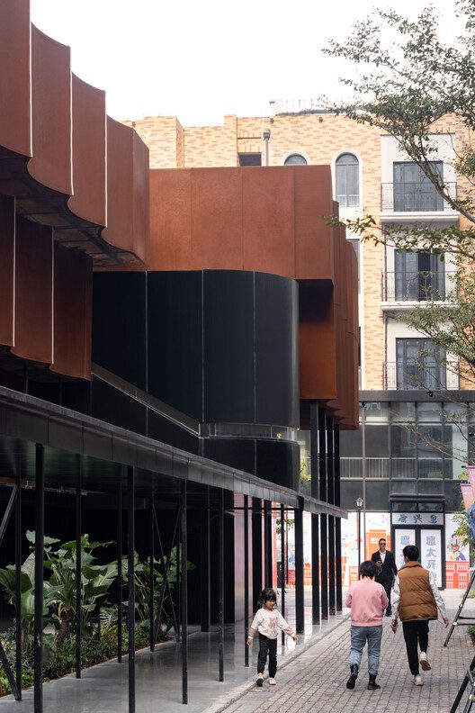 apm Gallery in Haikou GAOXINGLI