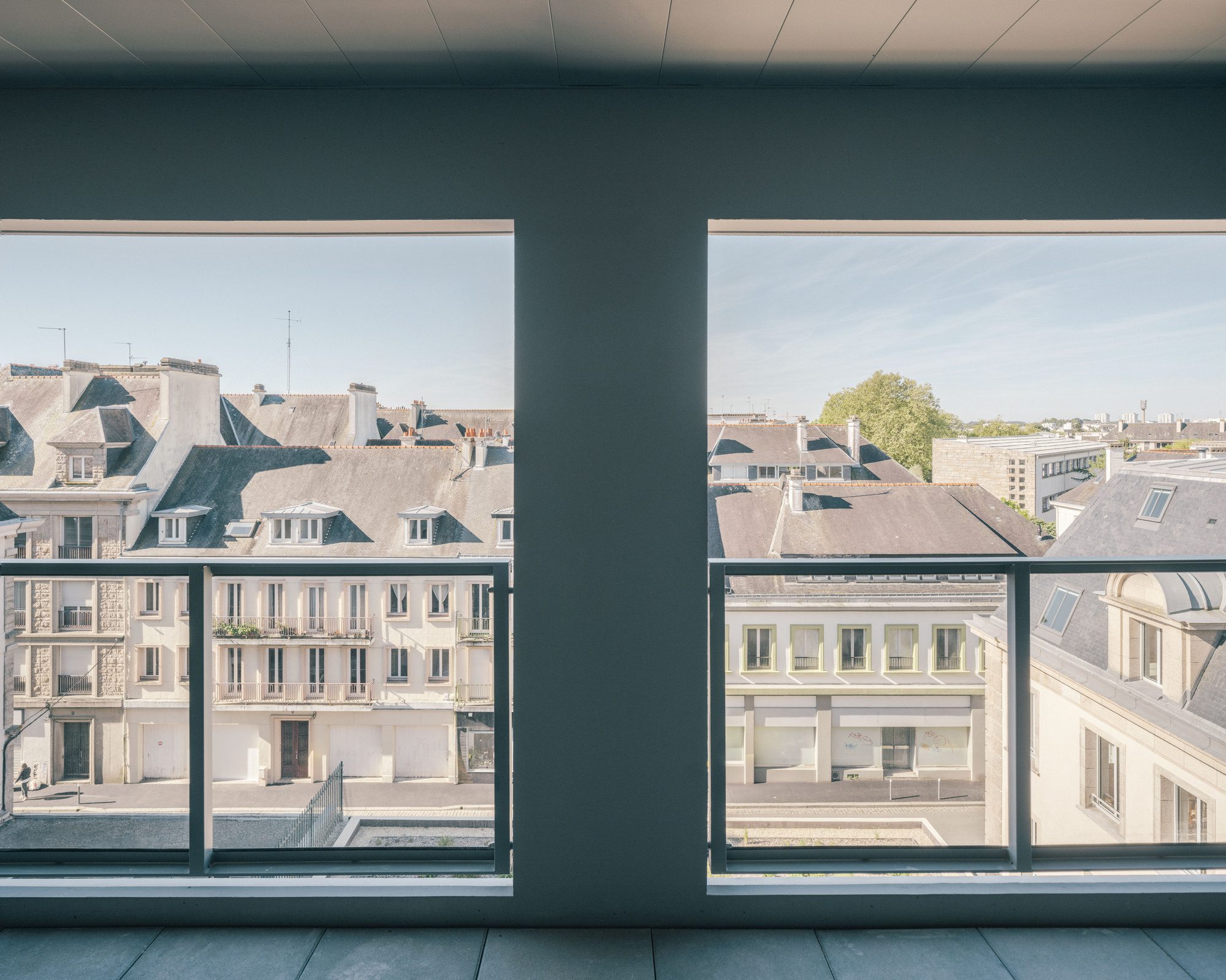 19 Collective Housing Units