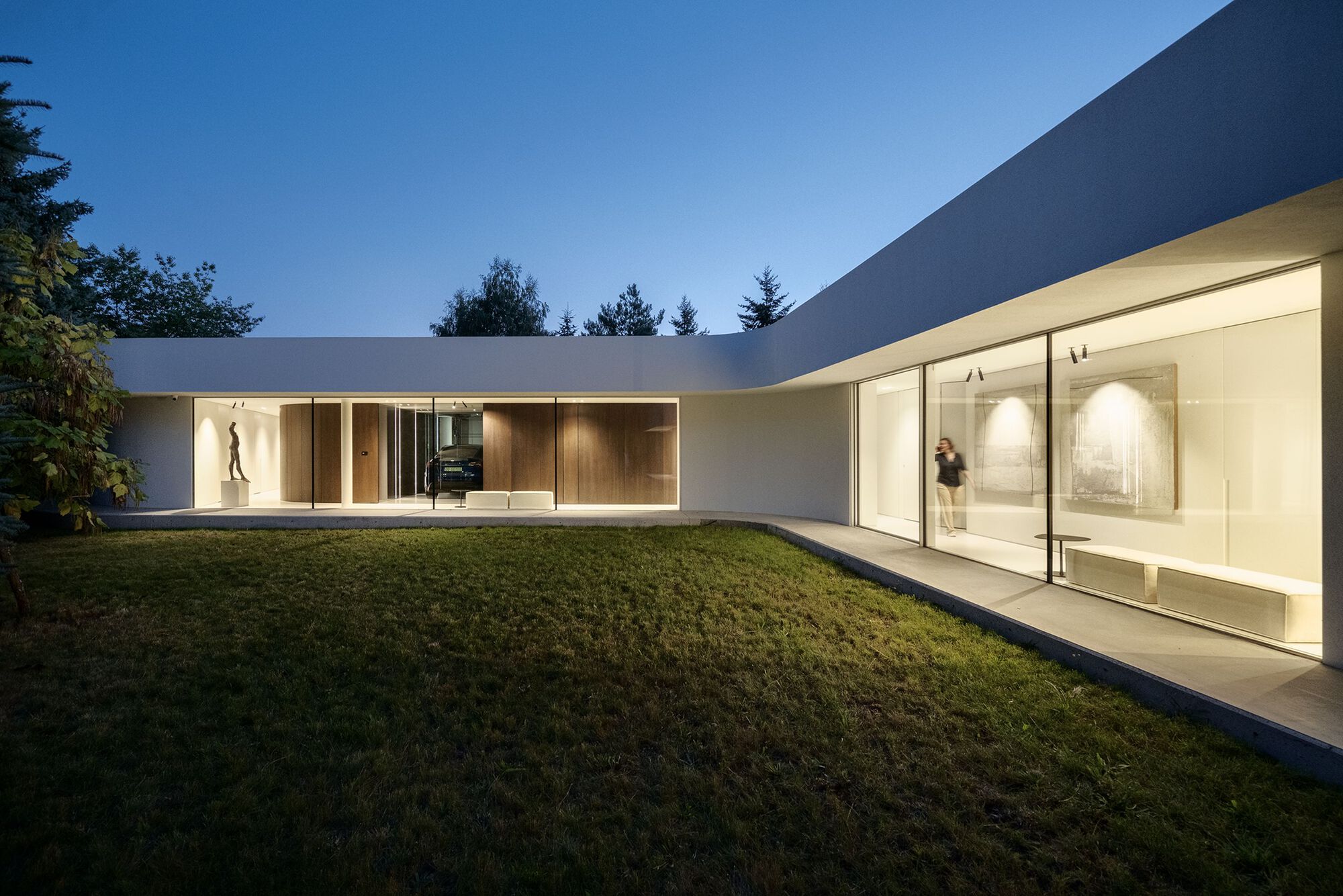 S House