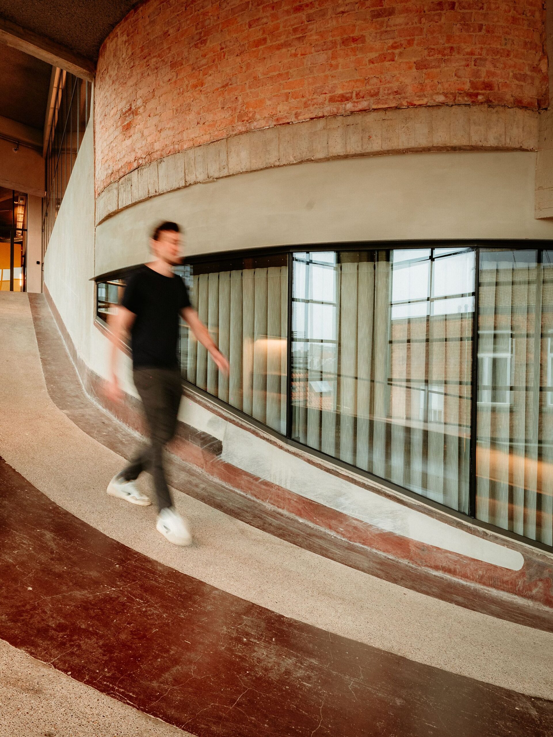 Wintercircus Technological and Cultural Hub