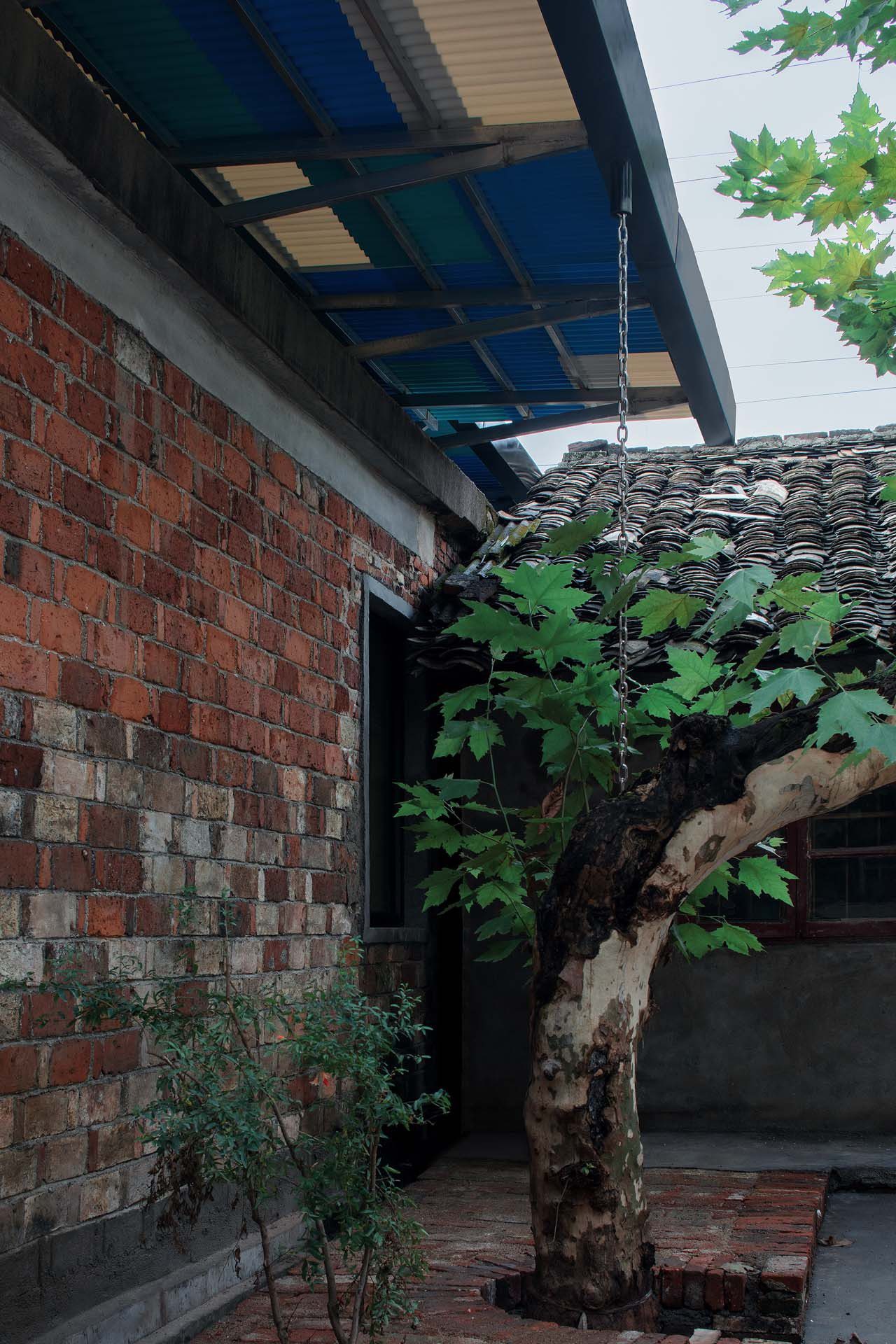 Elderly-friendly Residential Renovation