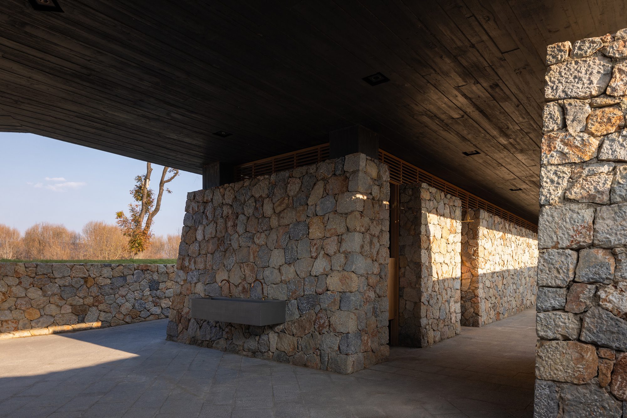 Dali Erhai Lake Ecological Rest Station