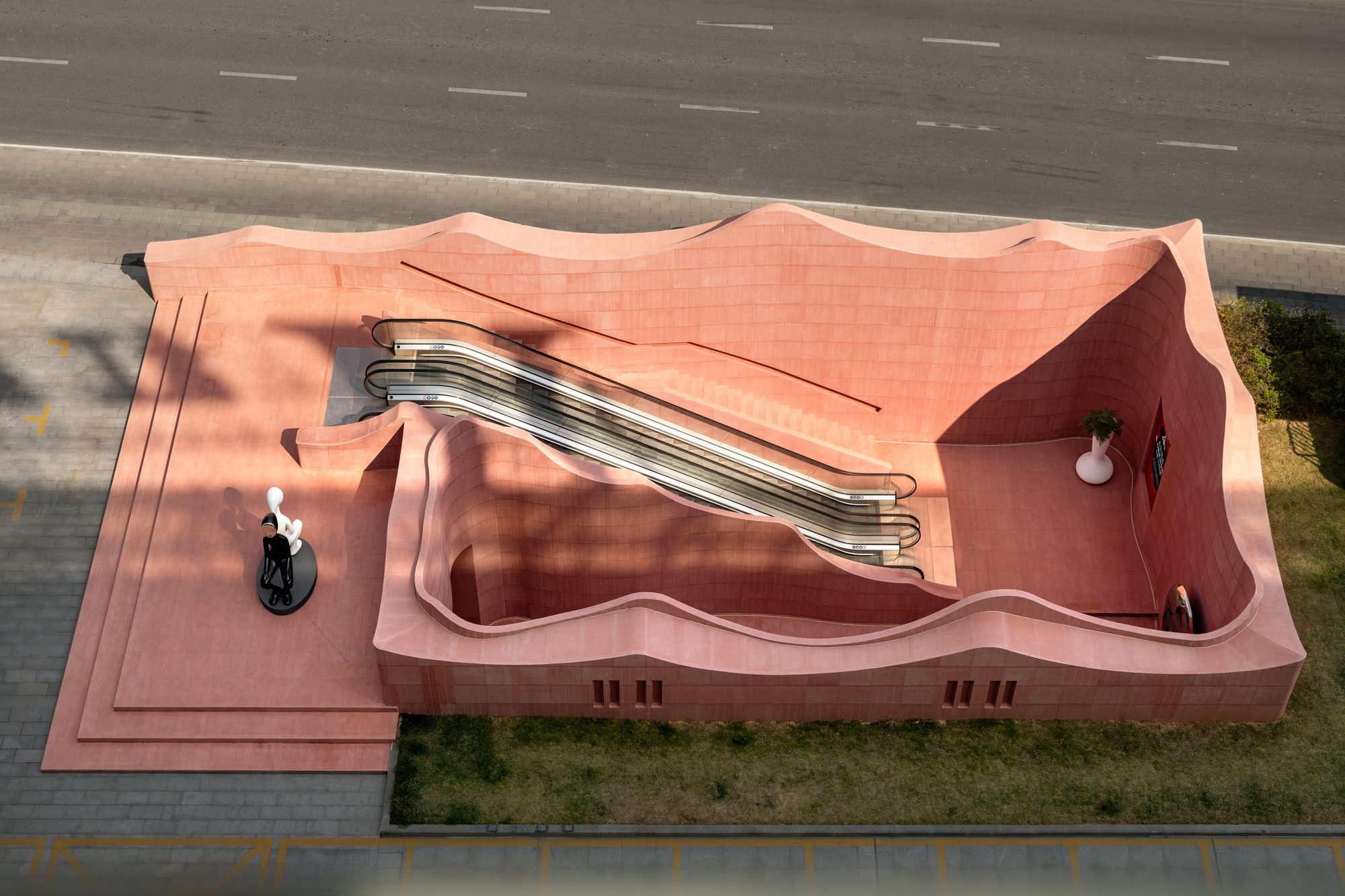 Renovation of Wuyuanwan Subway Station