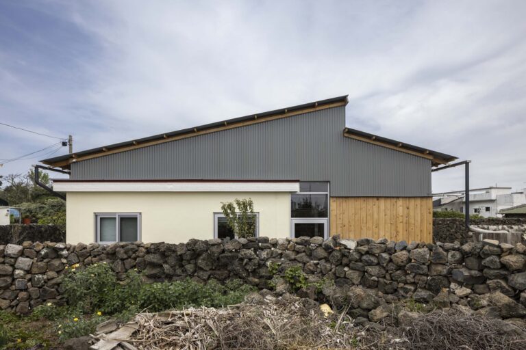 House Covered House | Becban architecture