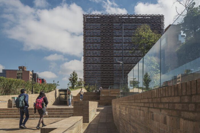 Faculty of Sciences - Pontifical Xavierian University / taller de arquitectura de bogotá
