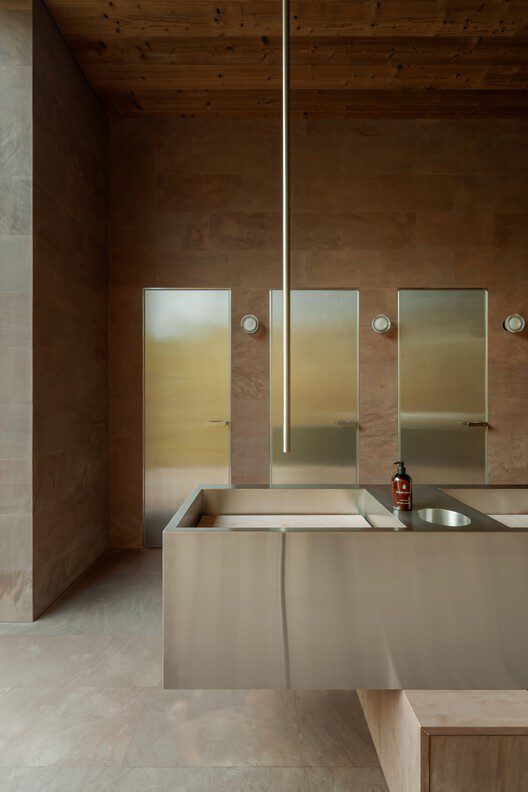 Farm Table Restaurant