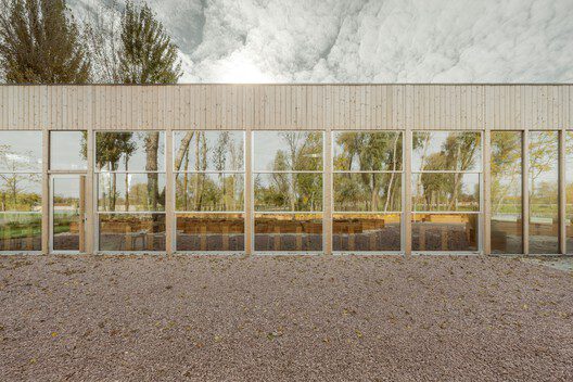 Farm Table Restaurant