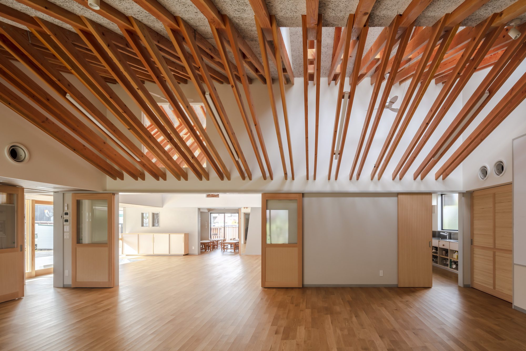 "House" for Matsuyama Tomo-no-Kai