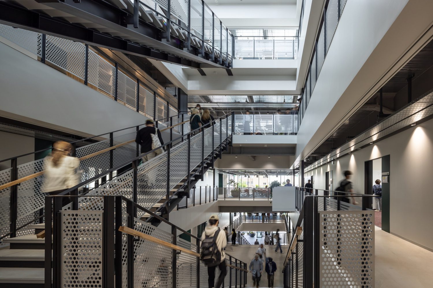 Hannan University Building 4 Nikken Sekkei