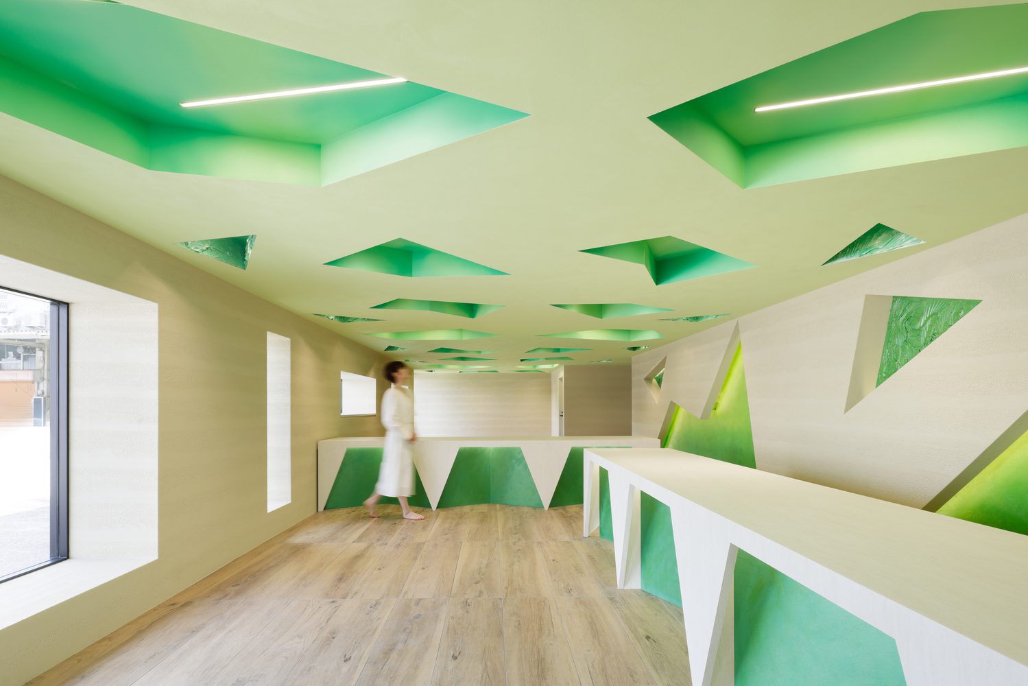 Kakushin Office/Resonance of Green