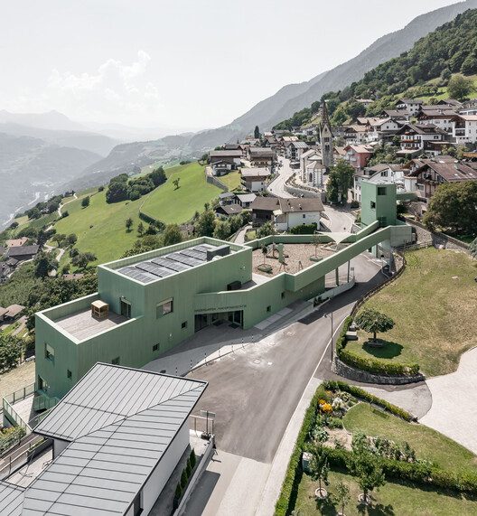 Kindergarten and Daycare Center in Barbiano