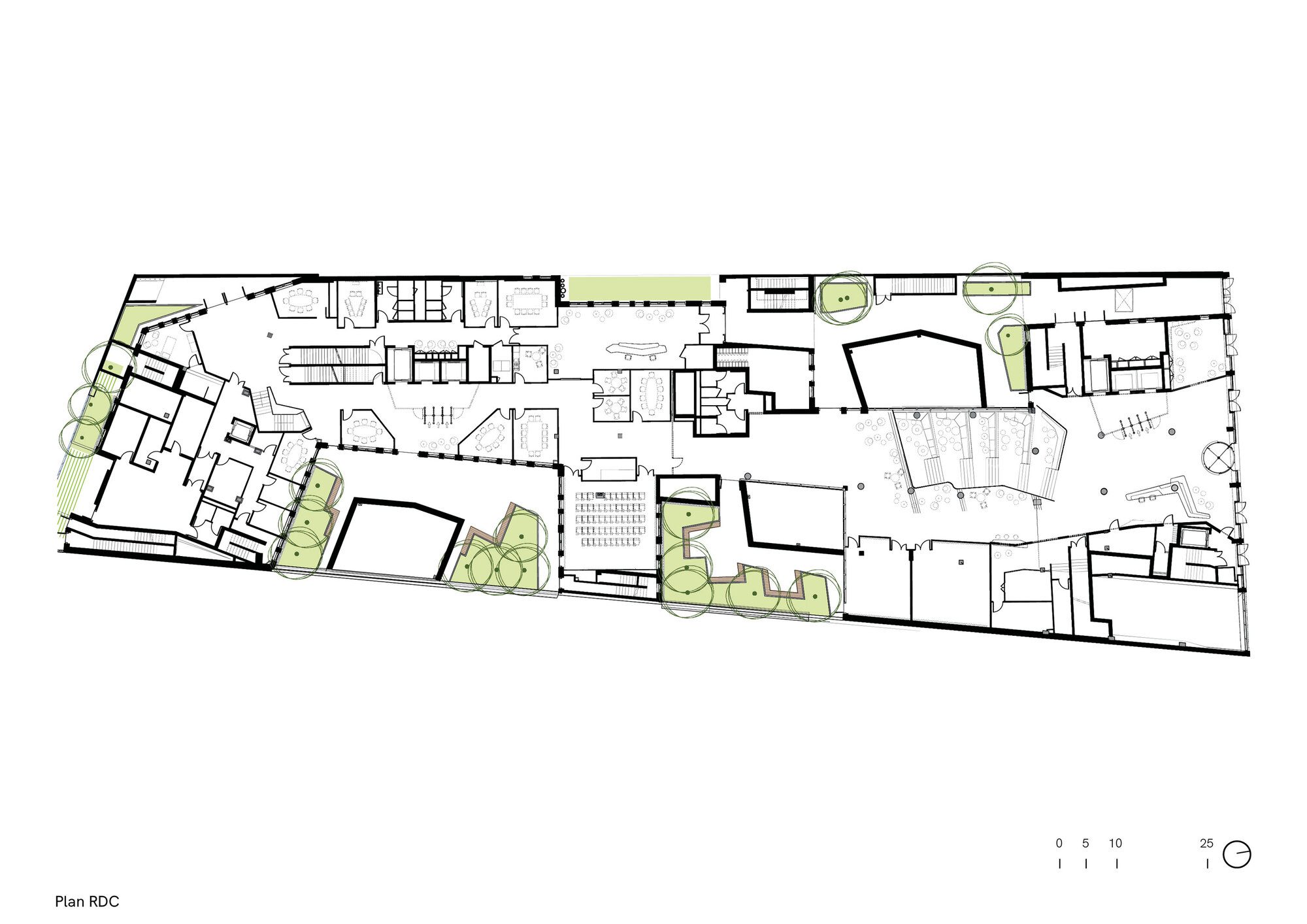 185 Avenue Charles de Gaulle