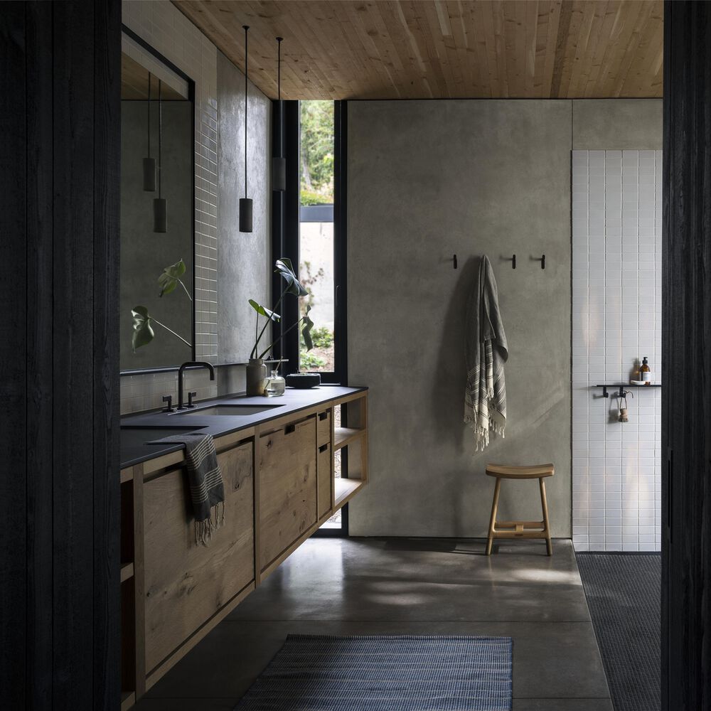 Longbranch Residence