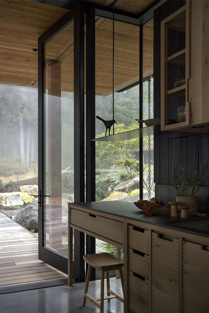 Longbranch Residence