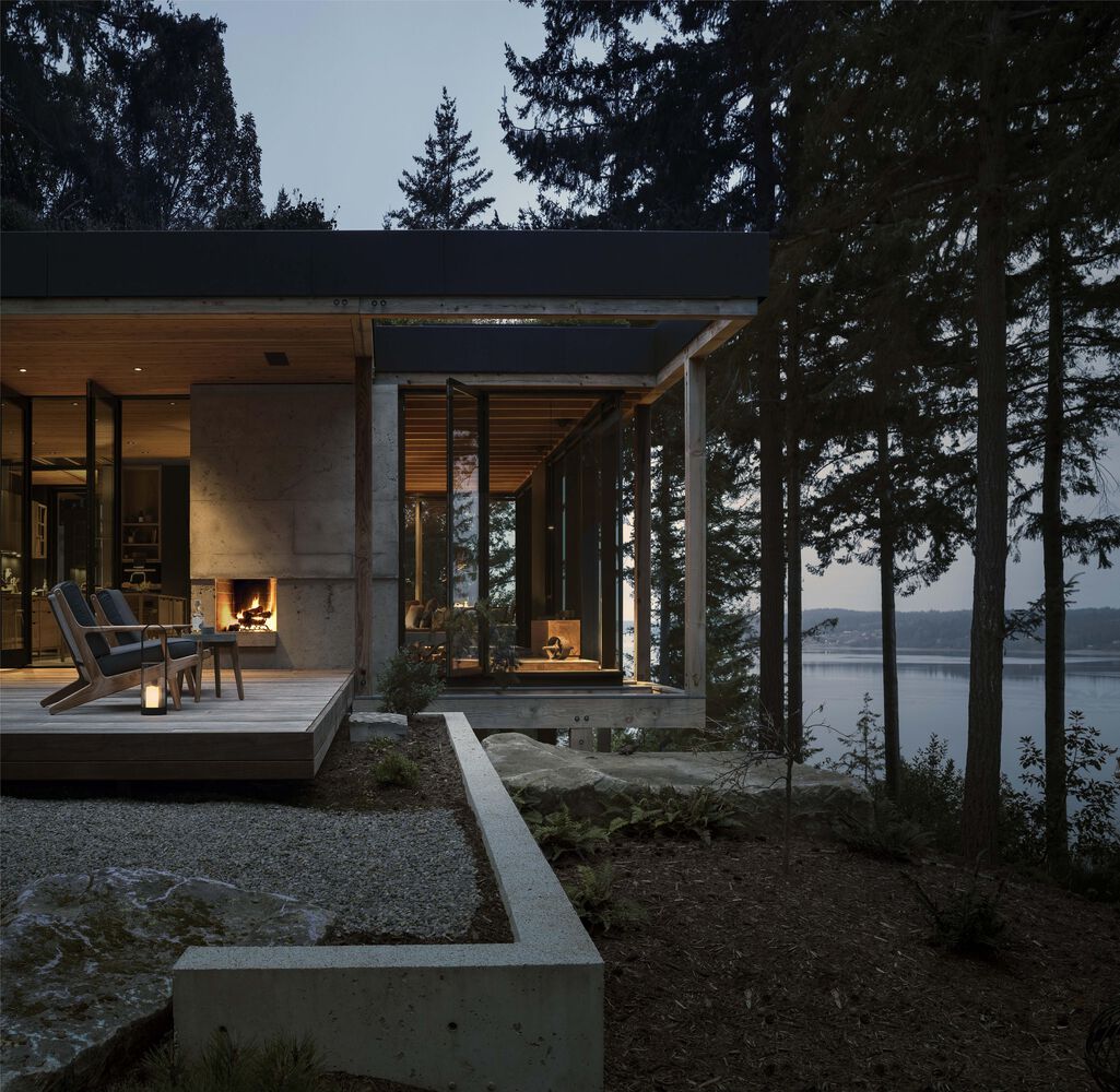 Longbranch Residence