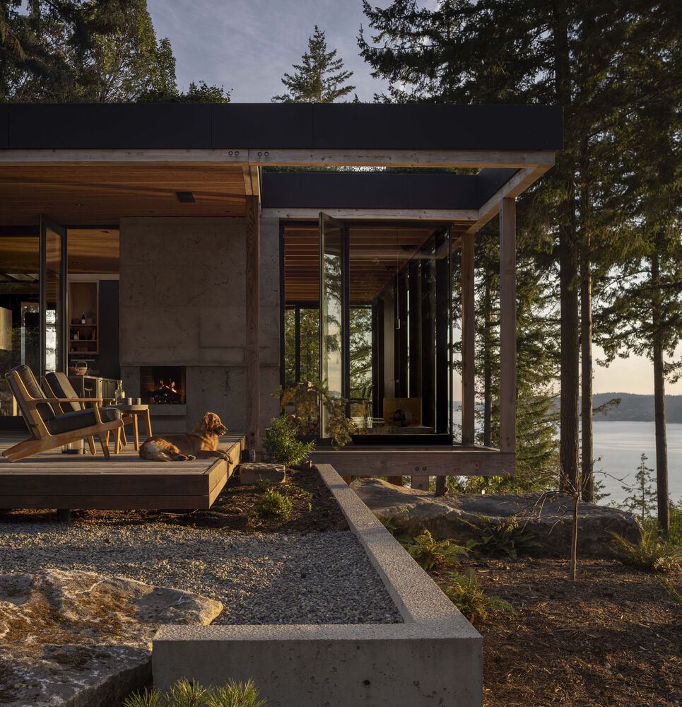 Longbranch Residence