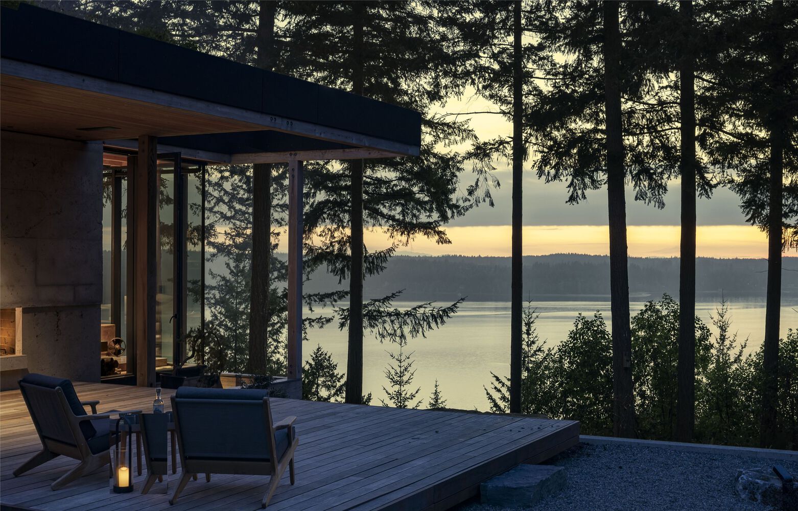 Longbranch Residence