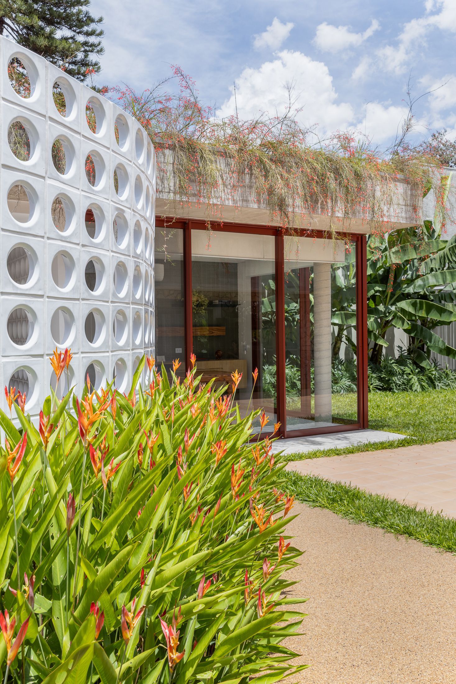 Faria House
