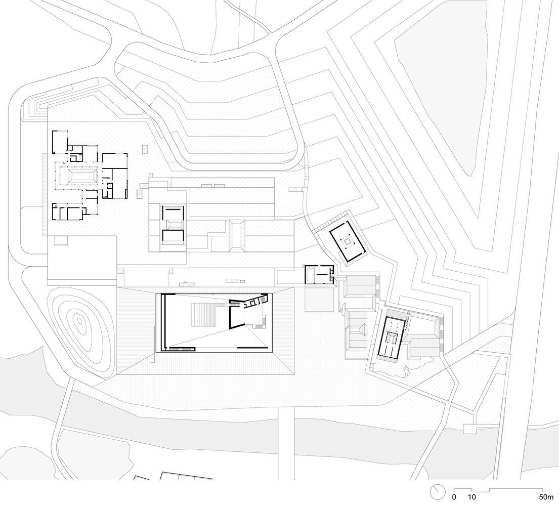 Porcelain Source Museum Atelier Deshaus
