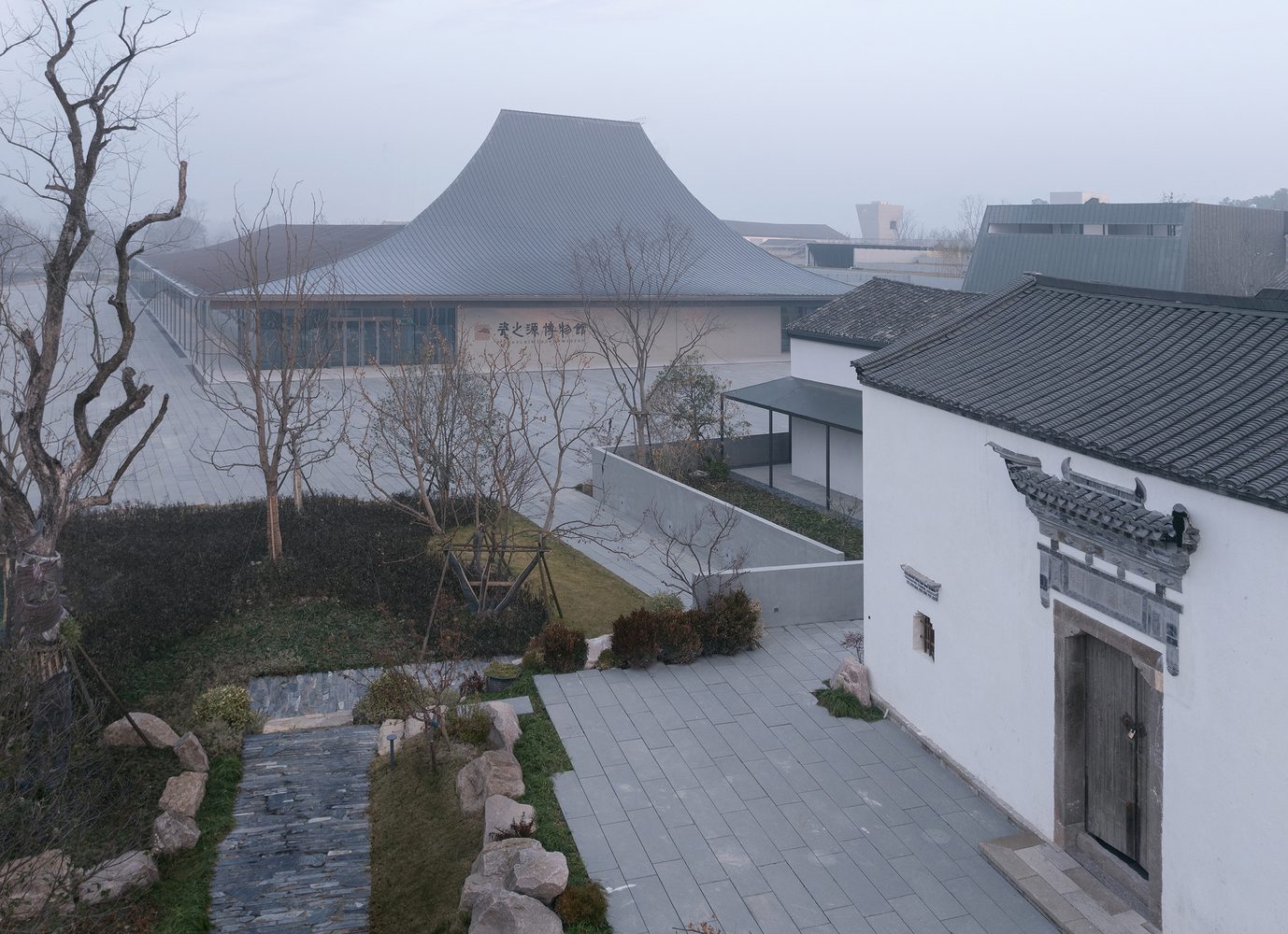 porcelain source museum atelier deshaus 17