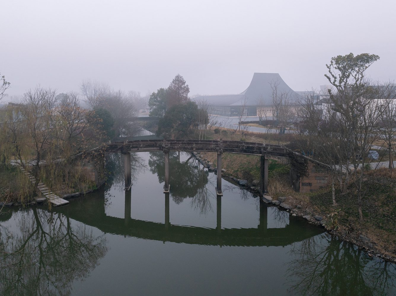 porcelain source museum atelier deshaus 2