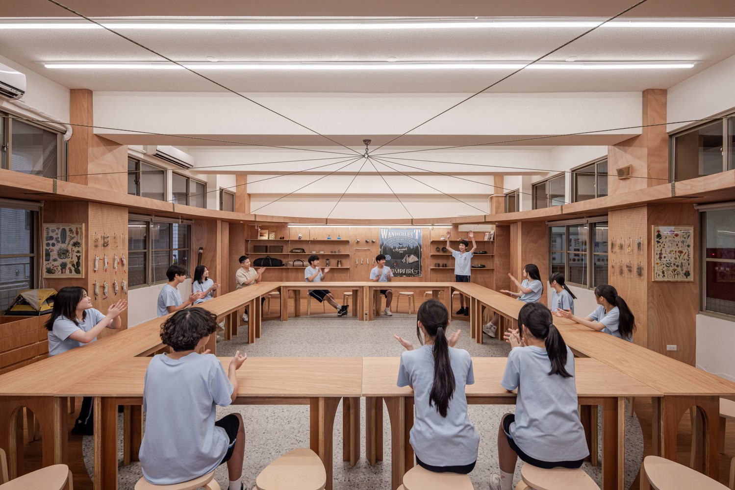 Qingshan Forest Junior High School Classroom 20