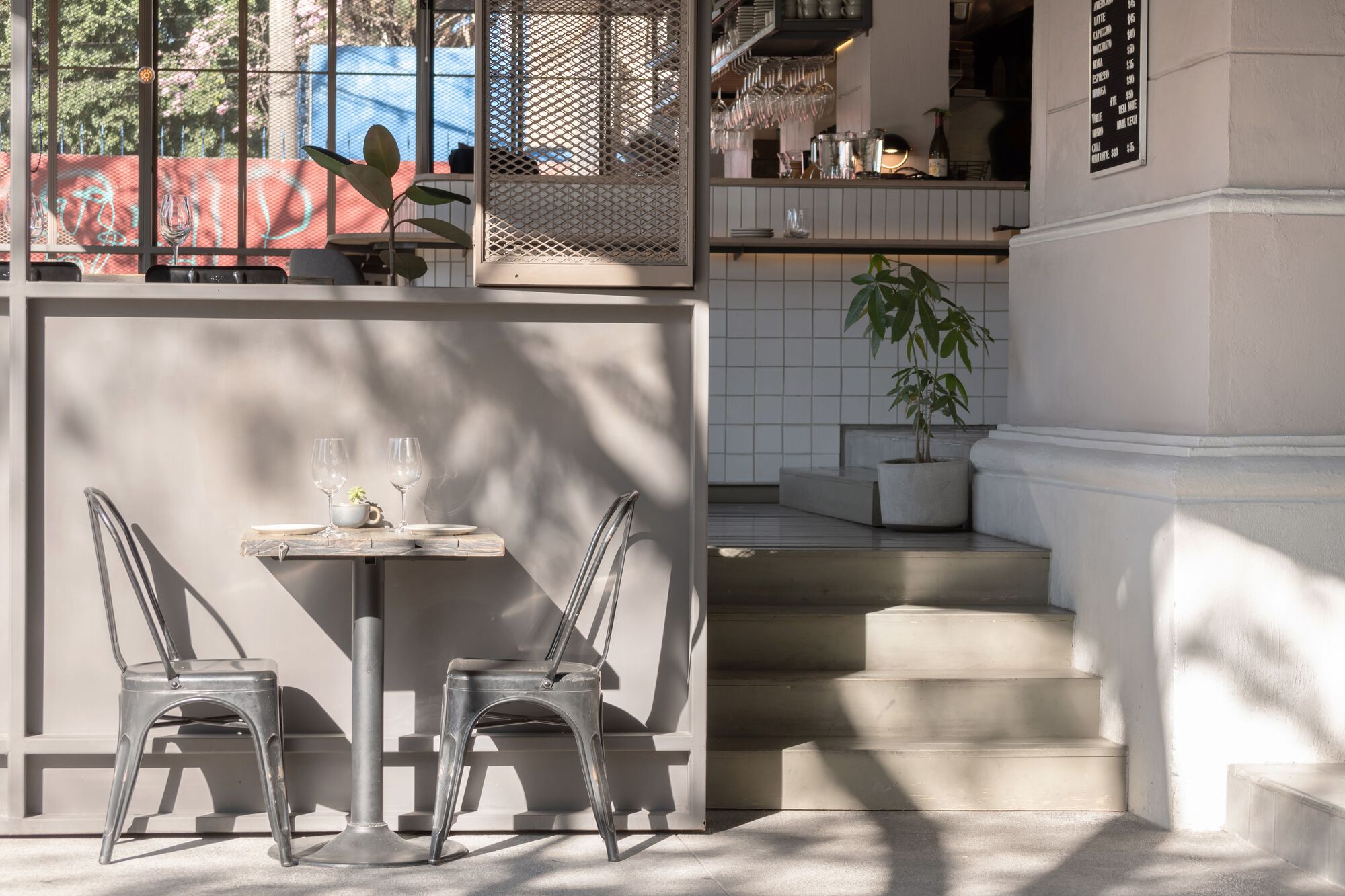 Romea Morelos Restaurant