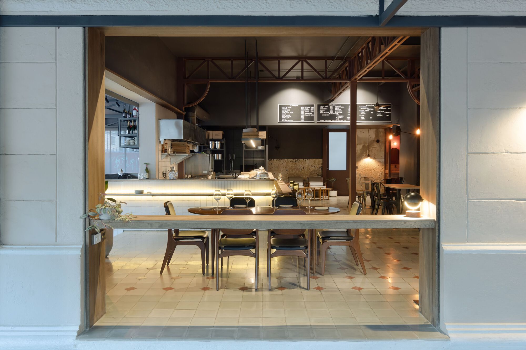 Romea Morelos Restaurant