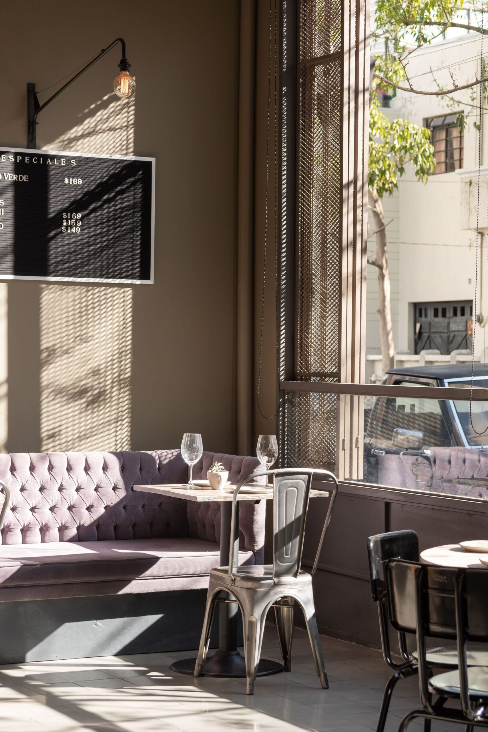 Romea Morelos Restaurant