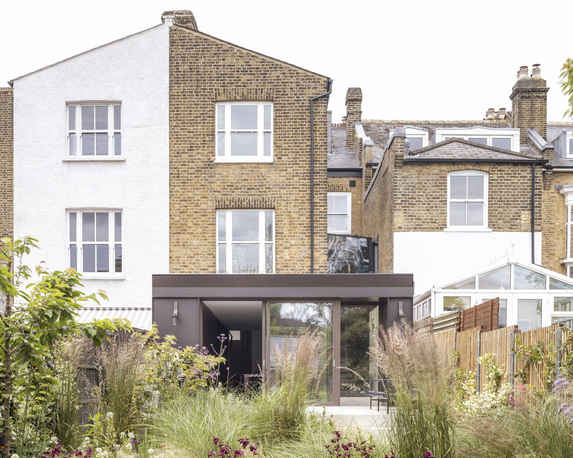 Broomhill Road House