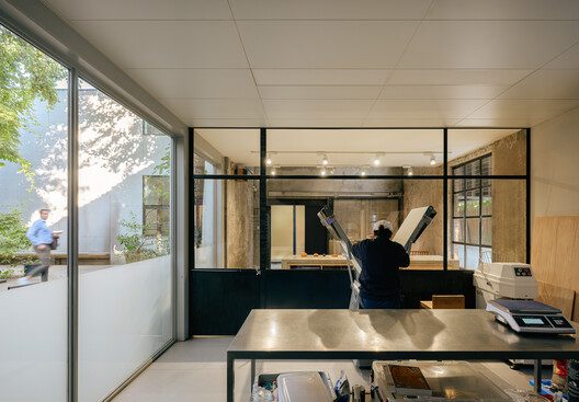 the community on 3rd ceramics street atelier suasua atelier suasua 1 (2)