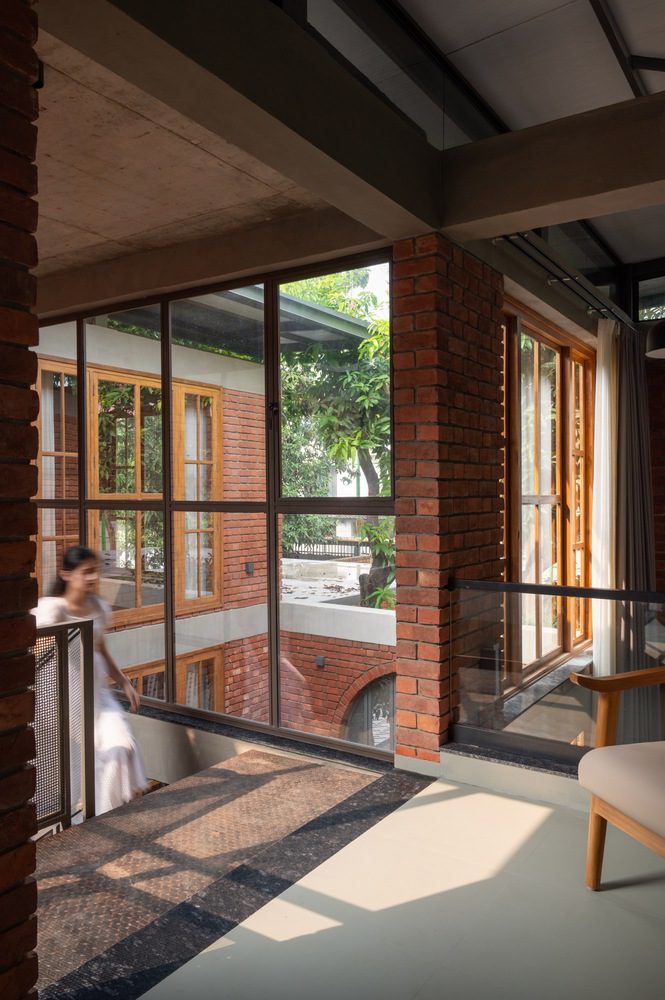 The Gorakhpur Farmhouse