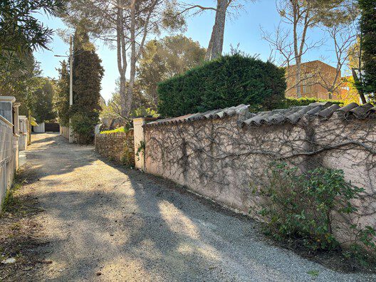 The Very Small Collective