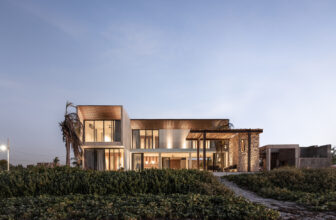 Tunich House