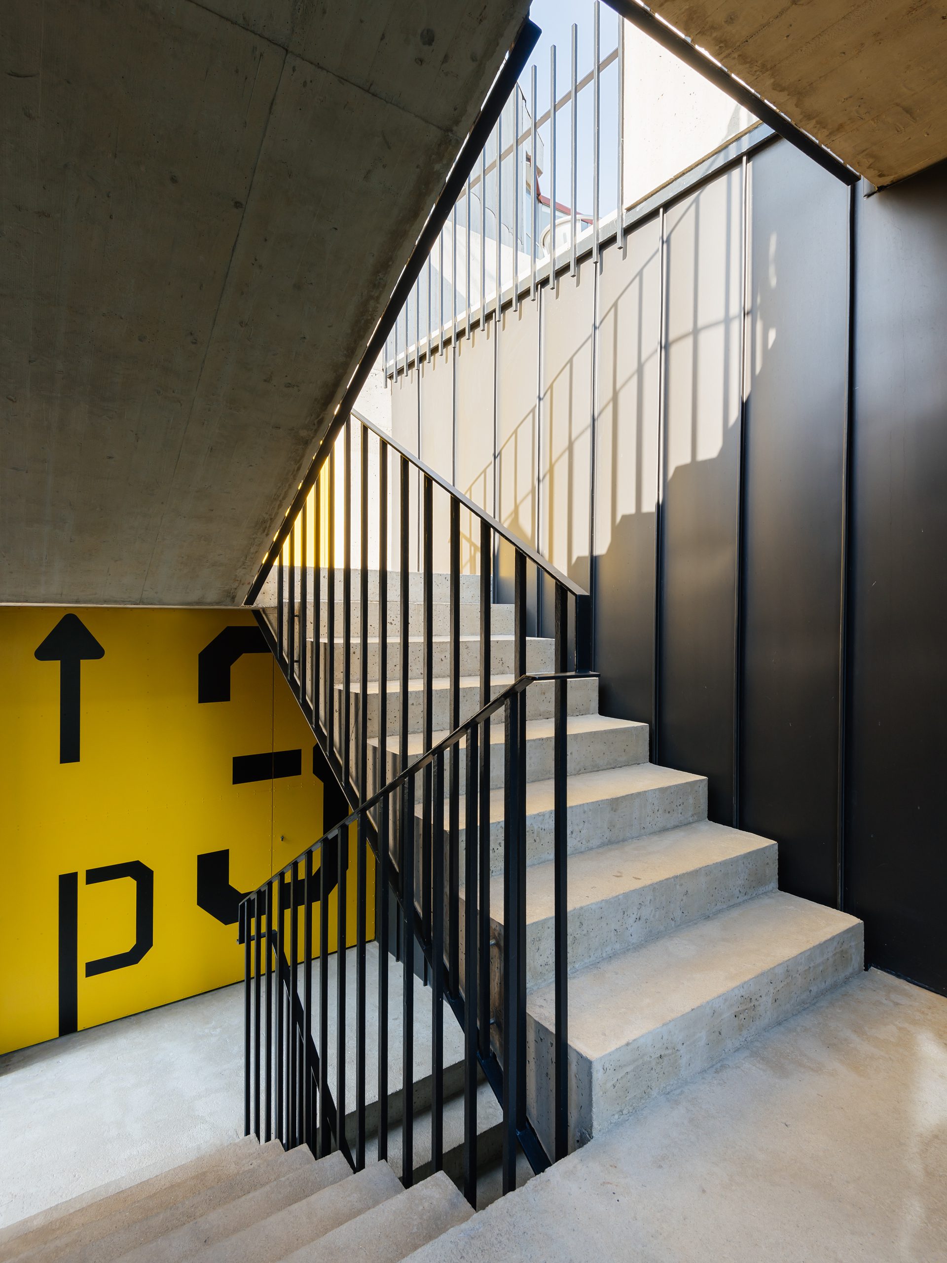 Breiner 310 Residencial Building