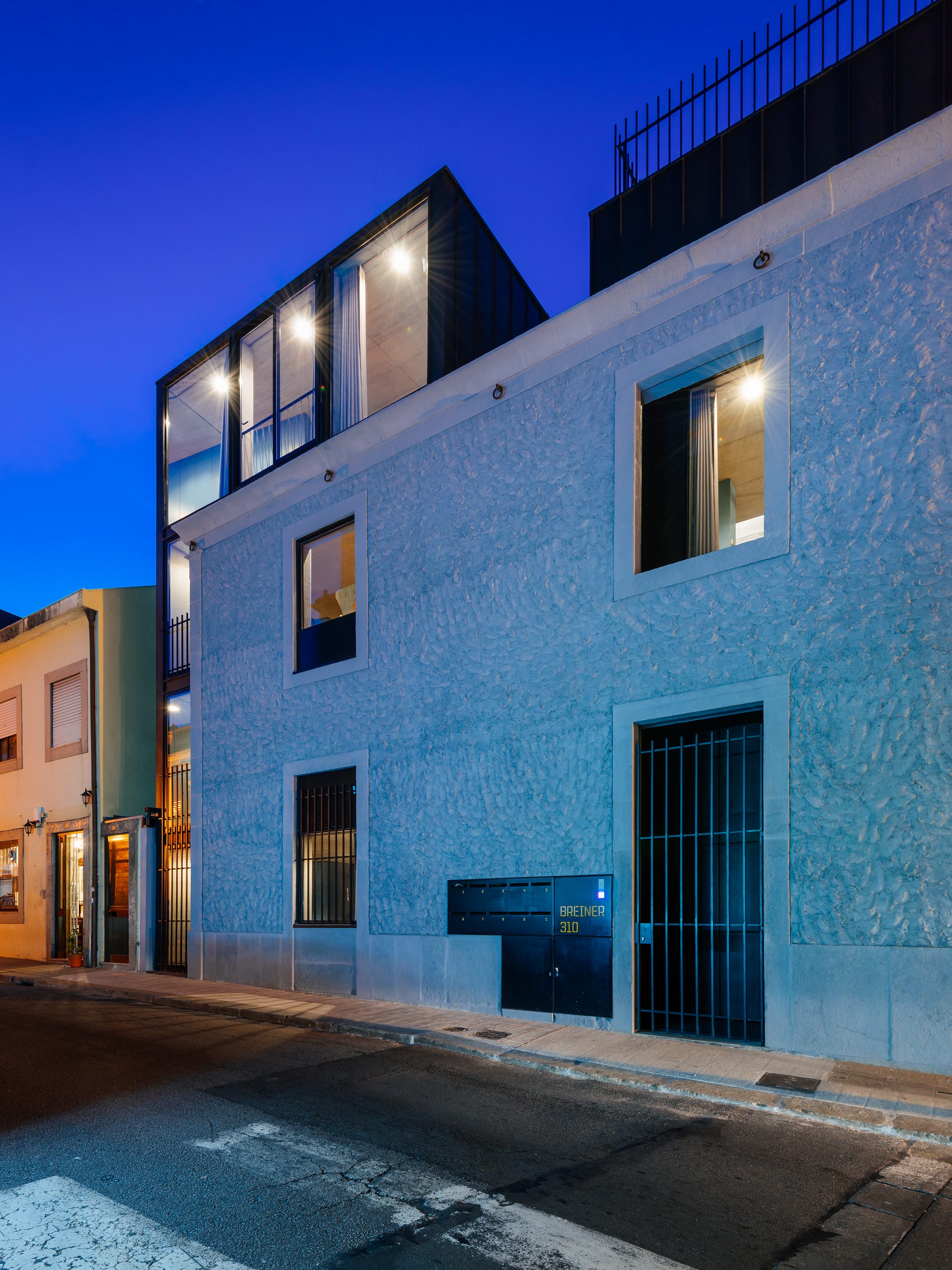 Breiner 310 Residencial Building