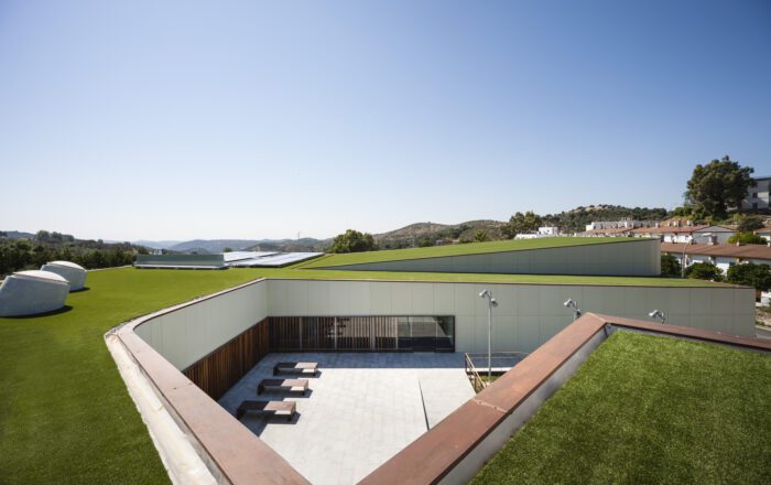 Municipal Indoor Pool in Constantina | Suárez Corchete