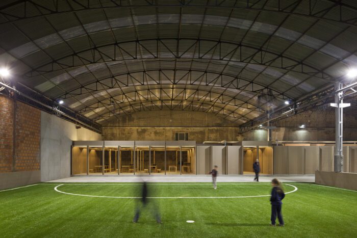 N10-Eiras Sports Facility | COMOCO