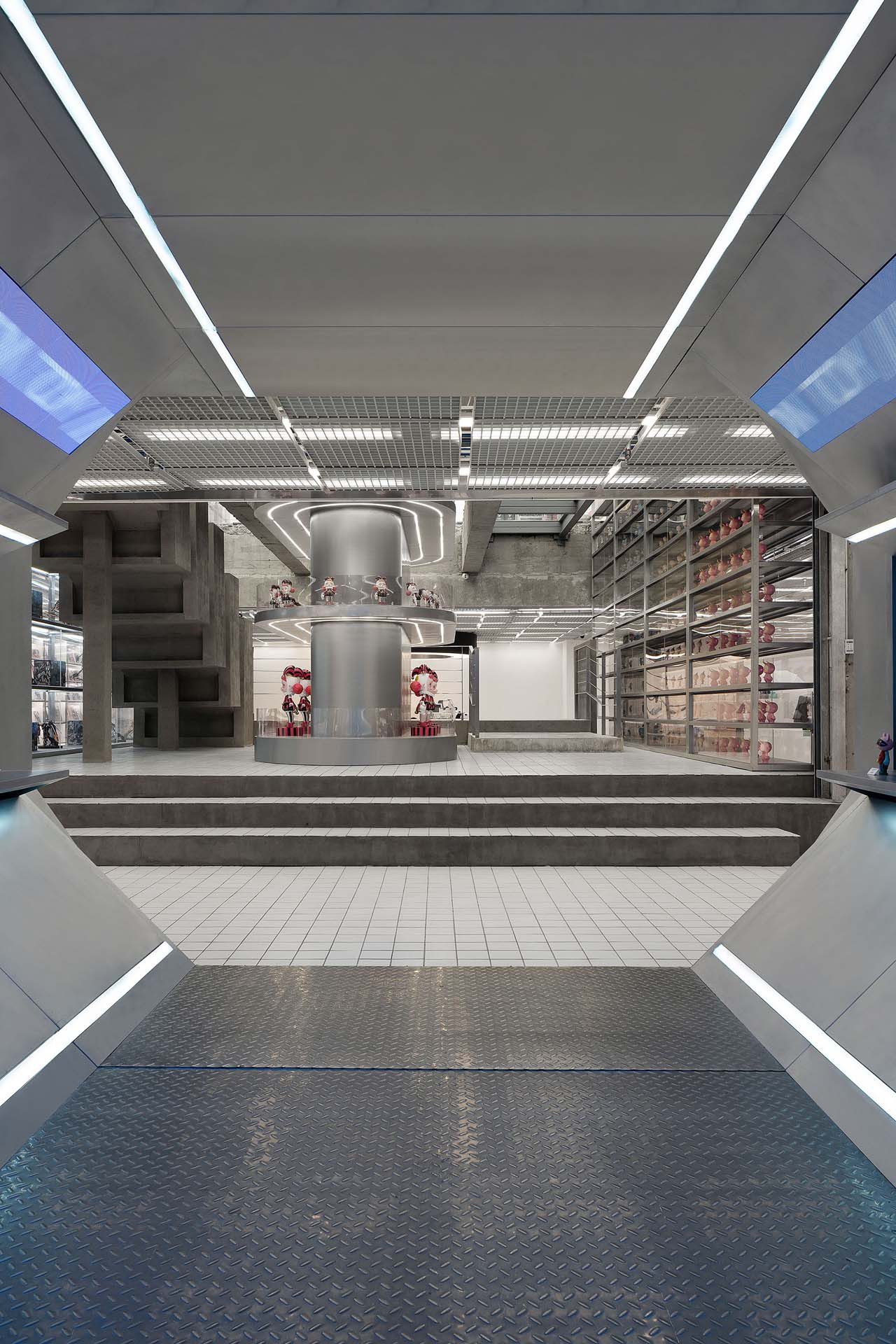 X11 Global Flagship Store