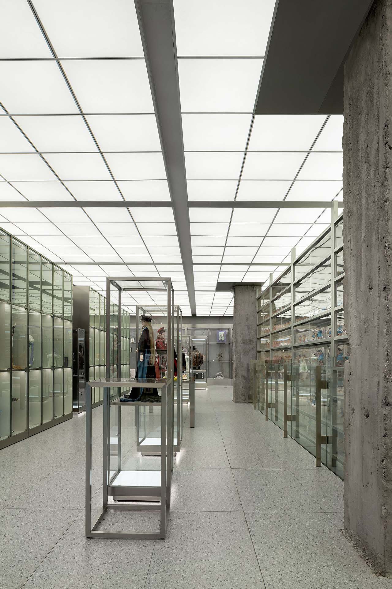 X11 Global Flagship Store