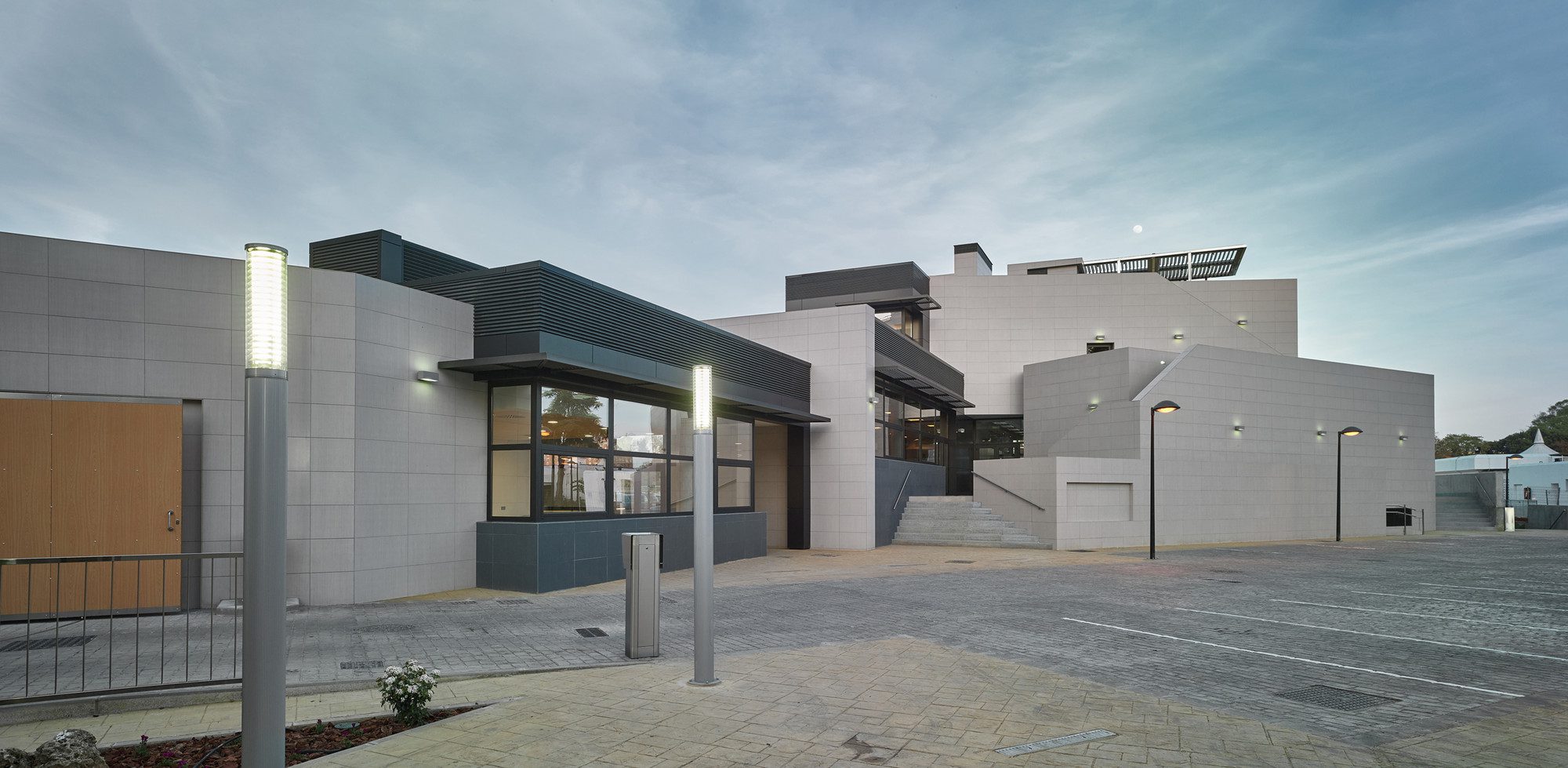 Circulo Mercantil Industrial Sports Center